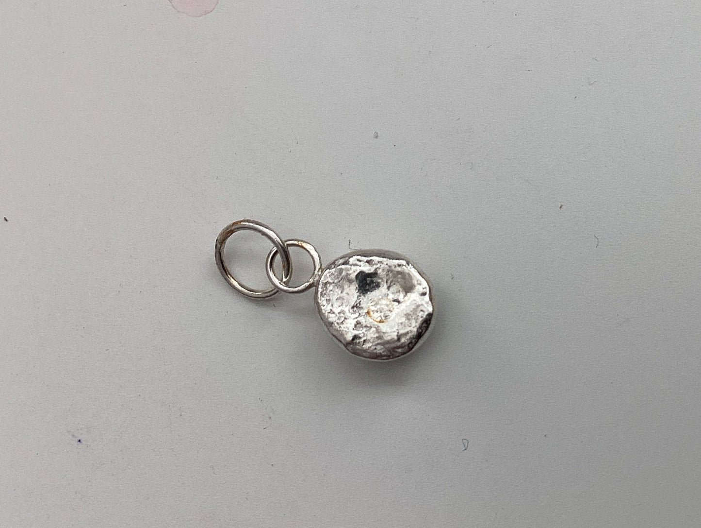 Pebble pendant
