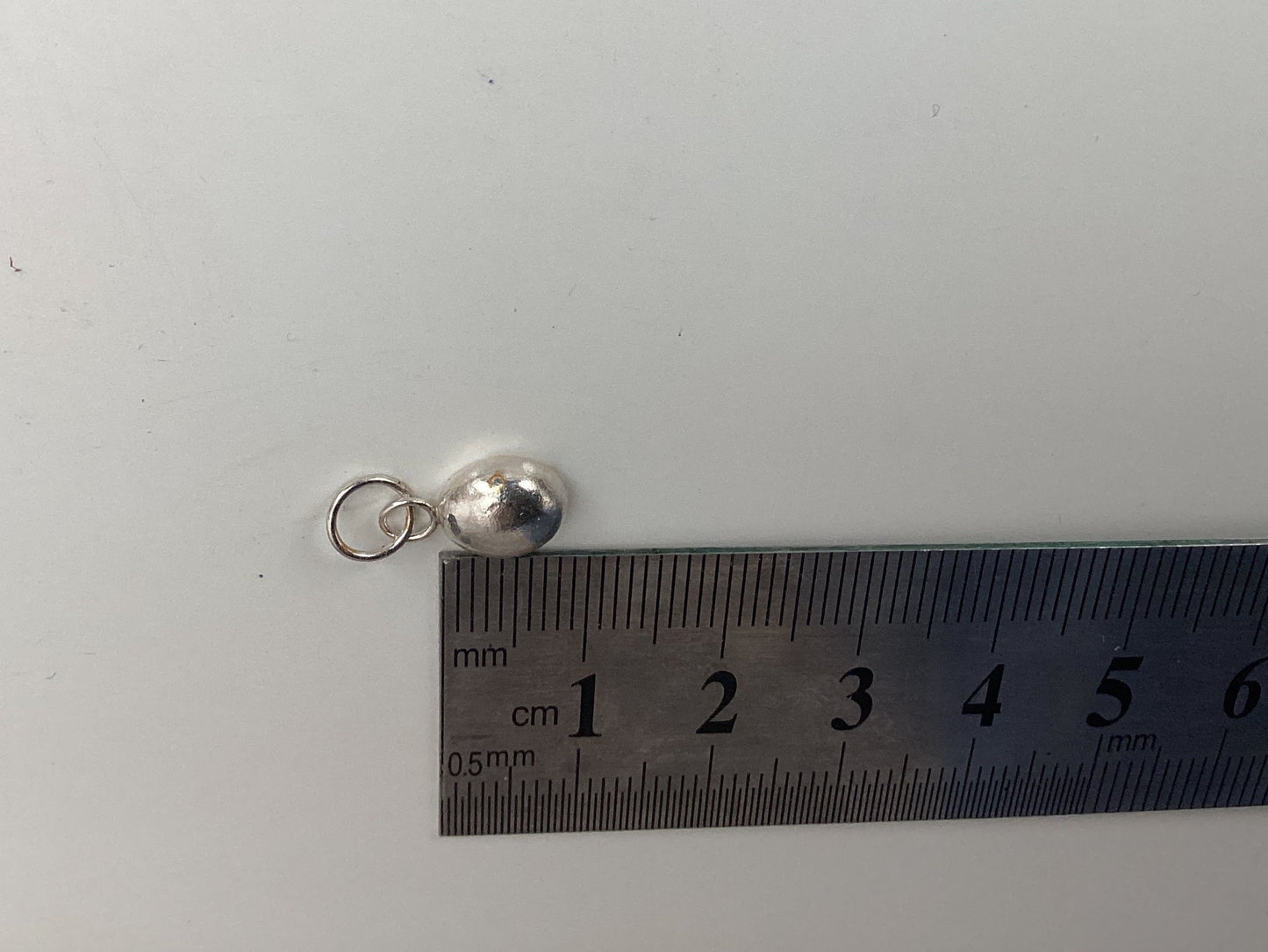 Silver pebble pendant